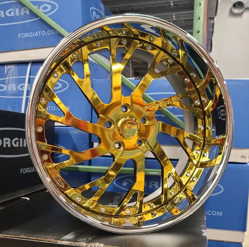 22 Inch Forgiato Syncro Gold Face Chrome Lip Wheels 22 Staggered Custom Rims Old School Bp: 5X120.7 / 5X4.75 1