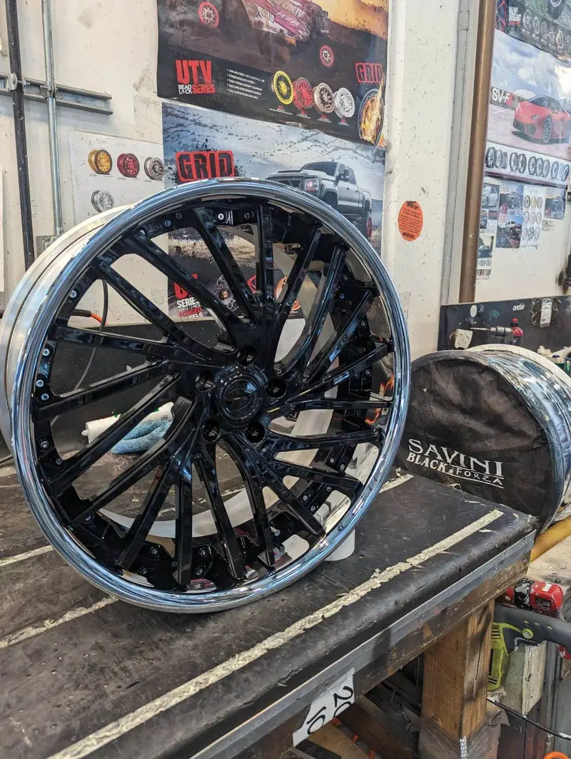 22" Inch Savini Liscio Gloss Black Wheels 22X10 Rims Bp: 5X120 Bmw 7 Series 1