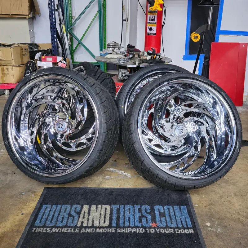 22" Rucci Glock All Chrome Lip Wheels Staggered 22X9, 22X10  Lexani Lx Twenty Tires 1986 Oldsmobile With Steering Wheel 1