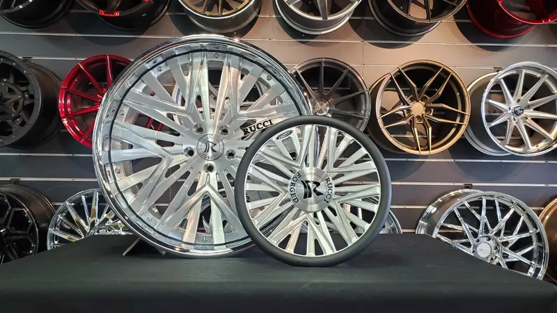 22" Rucci Priority Brushed Face W/ Chrome Lip Wheels  22X9 3" Lip 265/35R22 Vouge Tires Cadillac Xts 1