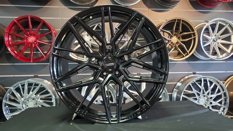 22" Vossen Hf-7 Wheels Gloss Black Rims 22X10.5 Mercedes G Wagon Bp:5X130 305/40R22 1