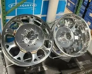 24" Forgiato Drea Polished Chrome Rims 24X8.25 Wheels Dodge Ram 3500 And Ford F350 Dually 8X200 Hi Polished 1