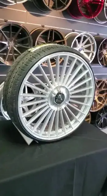 24 Inch Azad Az25 Brushed Silver Wheels 24X9 Rims Bmw 535I 255/25Zr24 Lexani Lx-20 Tires Bp: 5X114.3 1