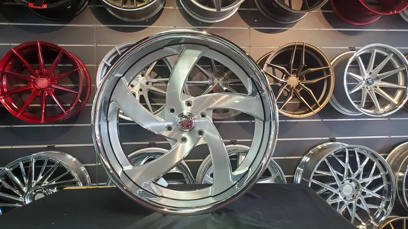 24" Inch Lexani Snyper Forged Maxxim Brushed Polished With Chrome Lip Staggered Wheels 24X10, 24X9 Rims Lexus Bp: 6X139.7 Chevy Silverado 6 Lug 1