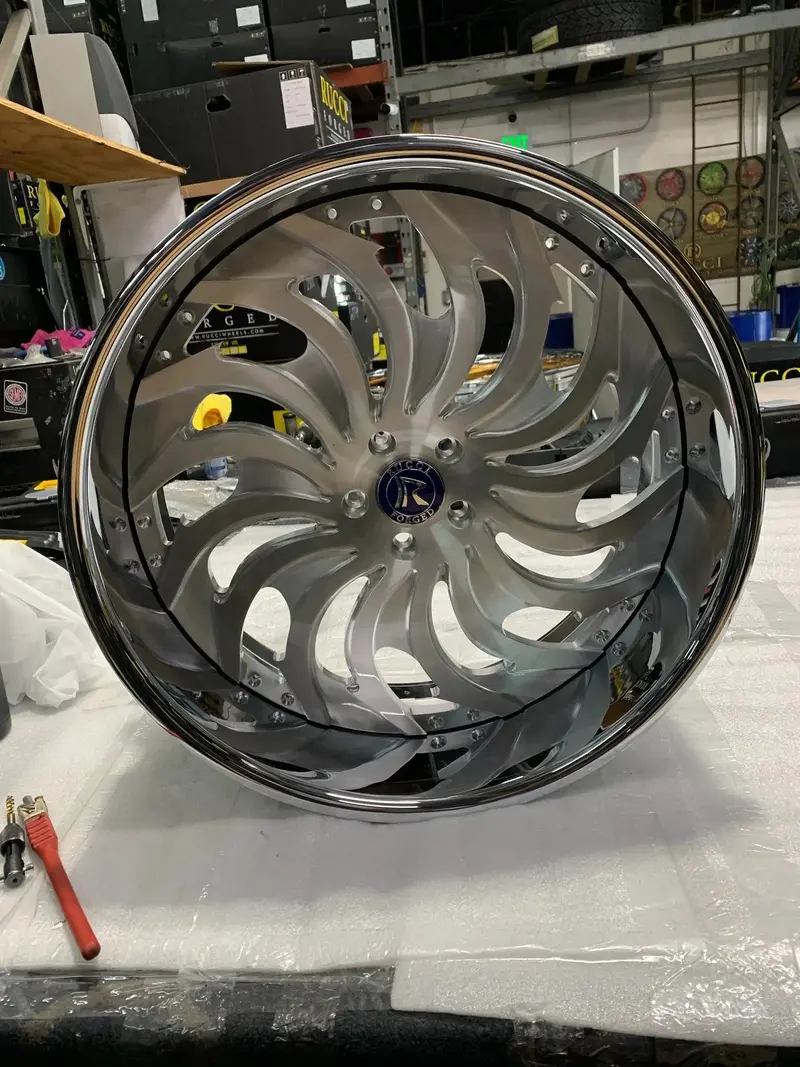 24" Rucci Bando Wheels Chrome Rims Staggered 24X9.5(Front) 24X10(Rear) Box Chevy Custom Wheels 1