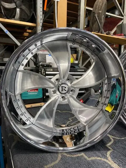 24" Rucci Classico Wheels Standard Chrome Rims Staggered 24X9(Front) 22X12(Rear) Corvette C8 Custom Wheels 1