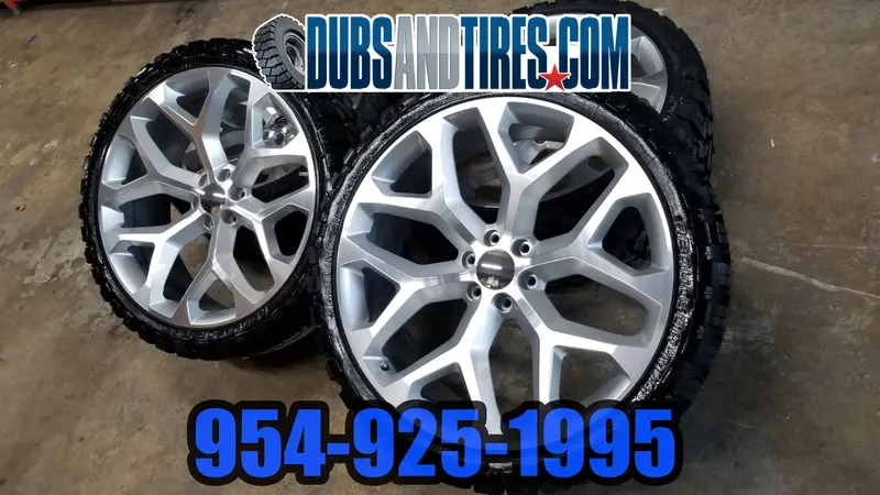 26 Inch 26X10 Snowflake Rims And Tires 35X13.50R26 Bp: 6X139.7 2005 Chevy Silverado Finacing Avil 1