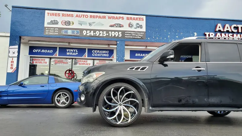 26" Strada Huracan Black Machine Wheels Rims 26X10 Wheels Bp: 6X135 295/30Zr20 Lexani Lx-30  Infiniti Qx56 1