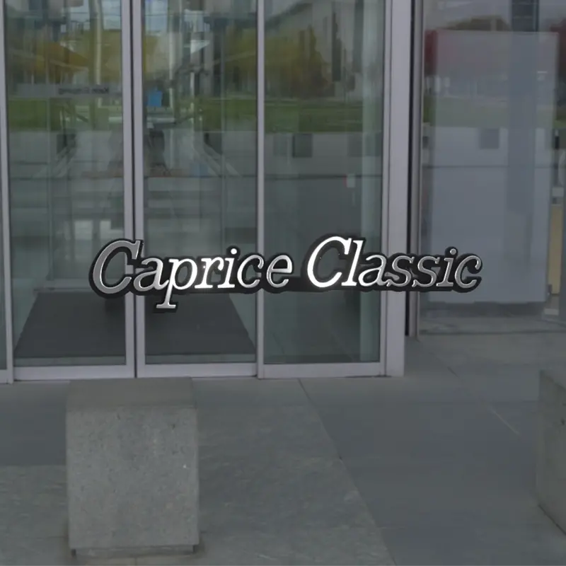 77_Caprice_Classic_Emblem 1