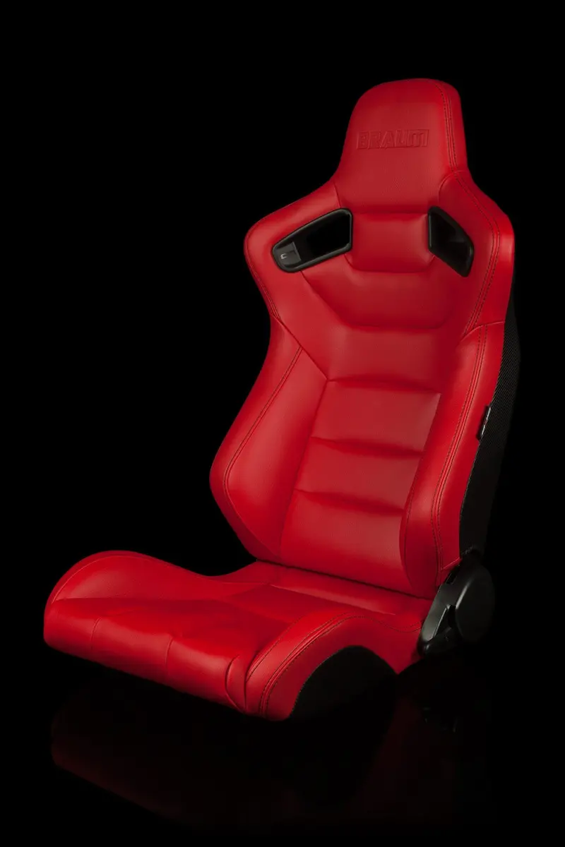 Braum Elite Series Sport Seats - Red Leatherette / Black Stitching (Pair) 1