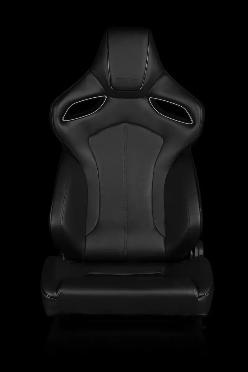 Braum Racing Seats Orue Series - Black Leatherette 1