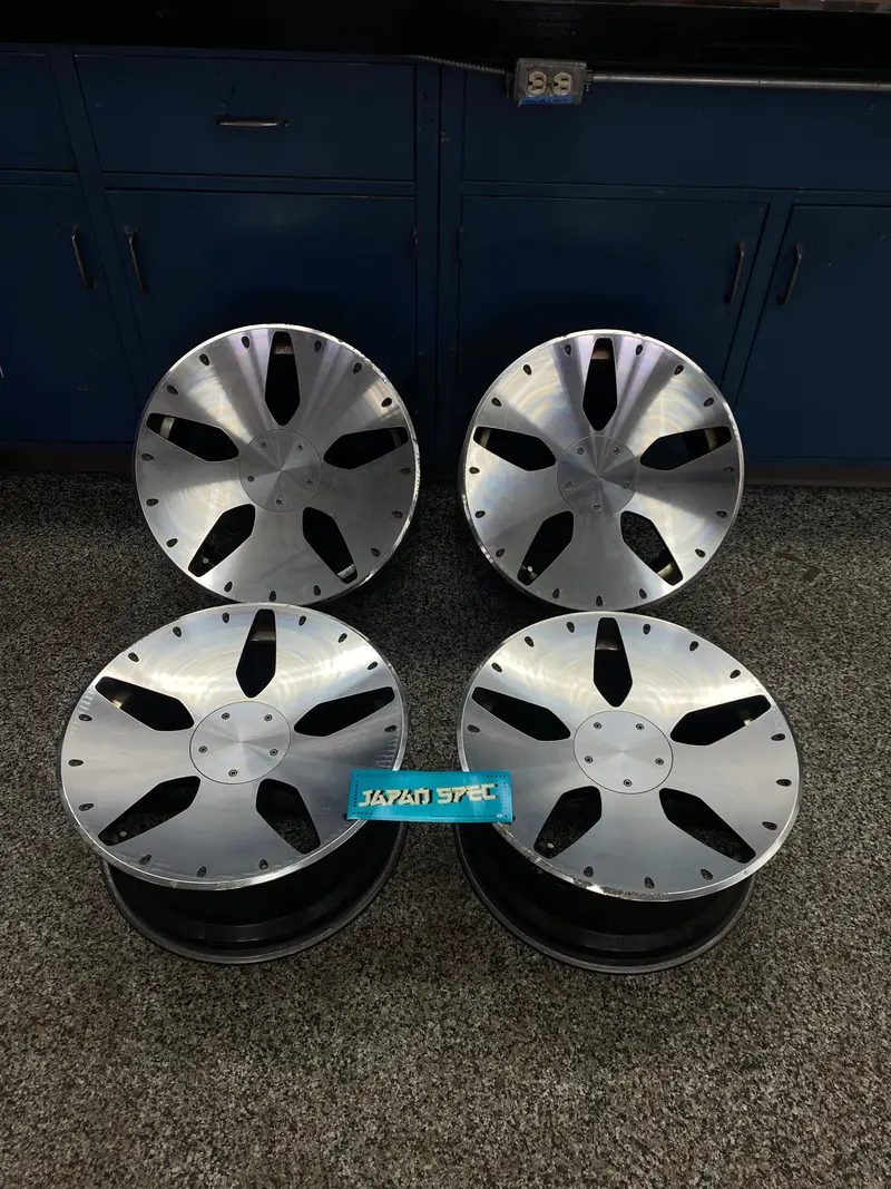 Bridgestone Bailador 18'' 1