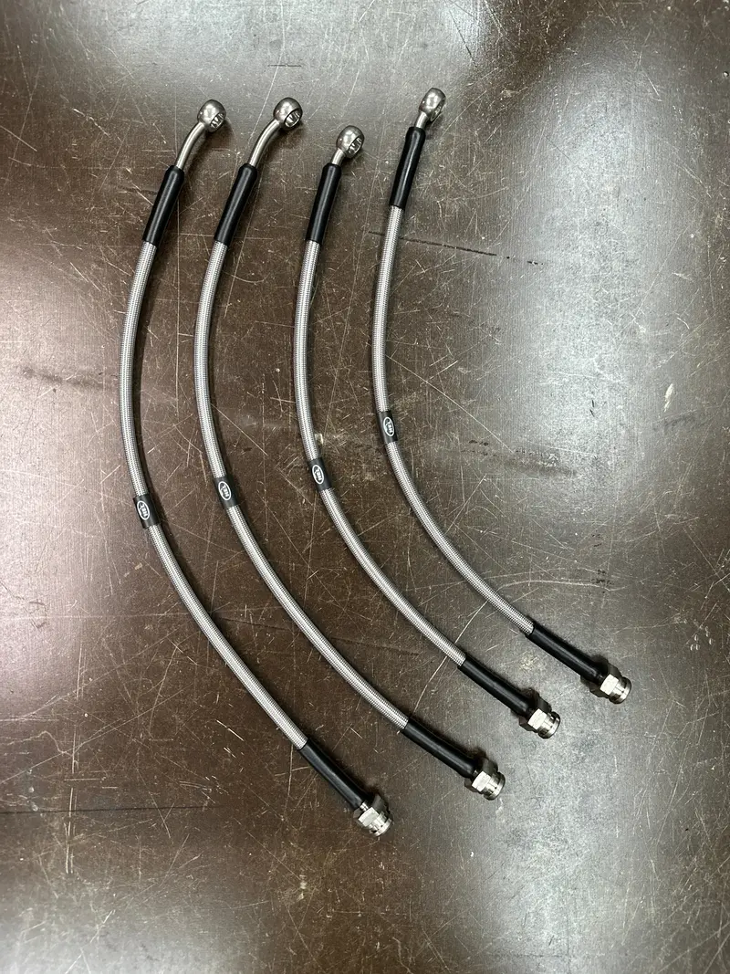 Hel Performance Braided Brake Lines For Chevrolet Corvette C6 (2005-2013) 1