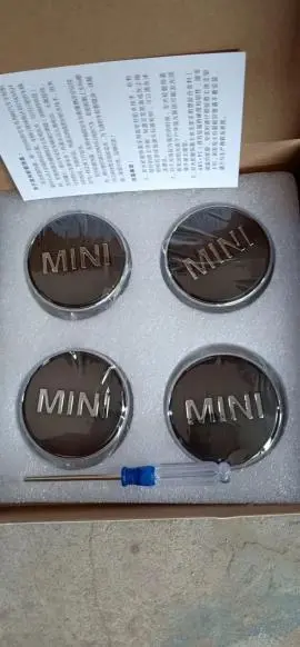 Mini Floating Center Caps — Qty 4 1