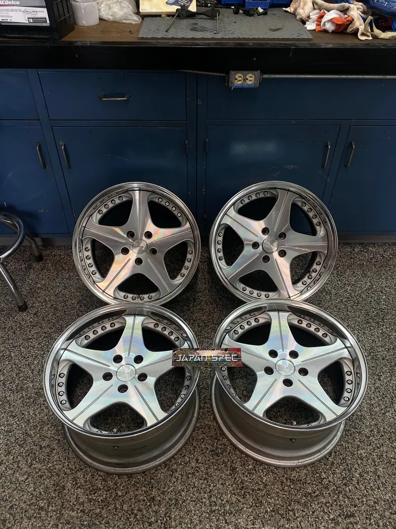 Superstar Leon Hardiritt Orden 18'' 1