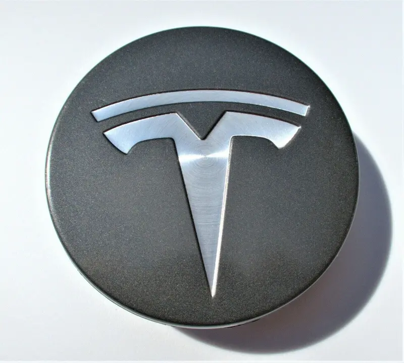 Tesla Floating Center Caps Gray Chrome 5 Leg — Qty 4 1