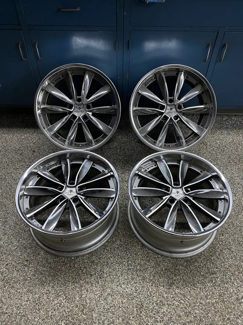 Weds Kranze Chrishna 19'' 1