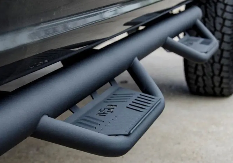 N-Fab Podium Lg Side Steps For 2019–2020 Ram 2500/3500 Mega Cab (6.4' Bed), Texas Black Finish 1