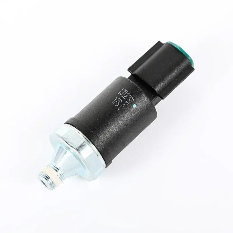 Omix Oil Pressure Switch- 98-98 Xj/Zj/Tj 2.5L/4.0L 1